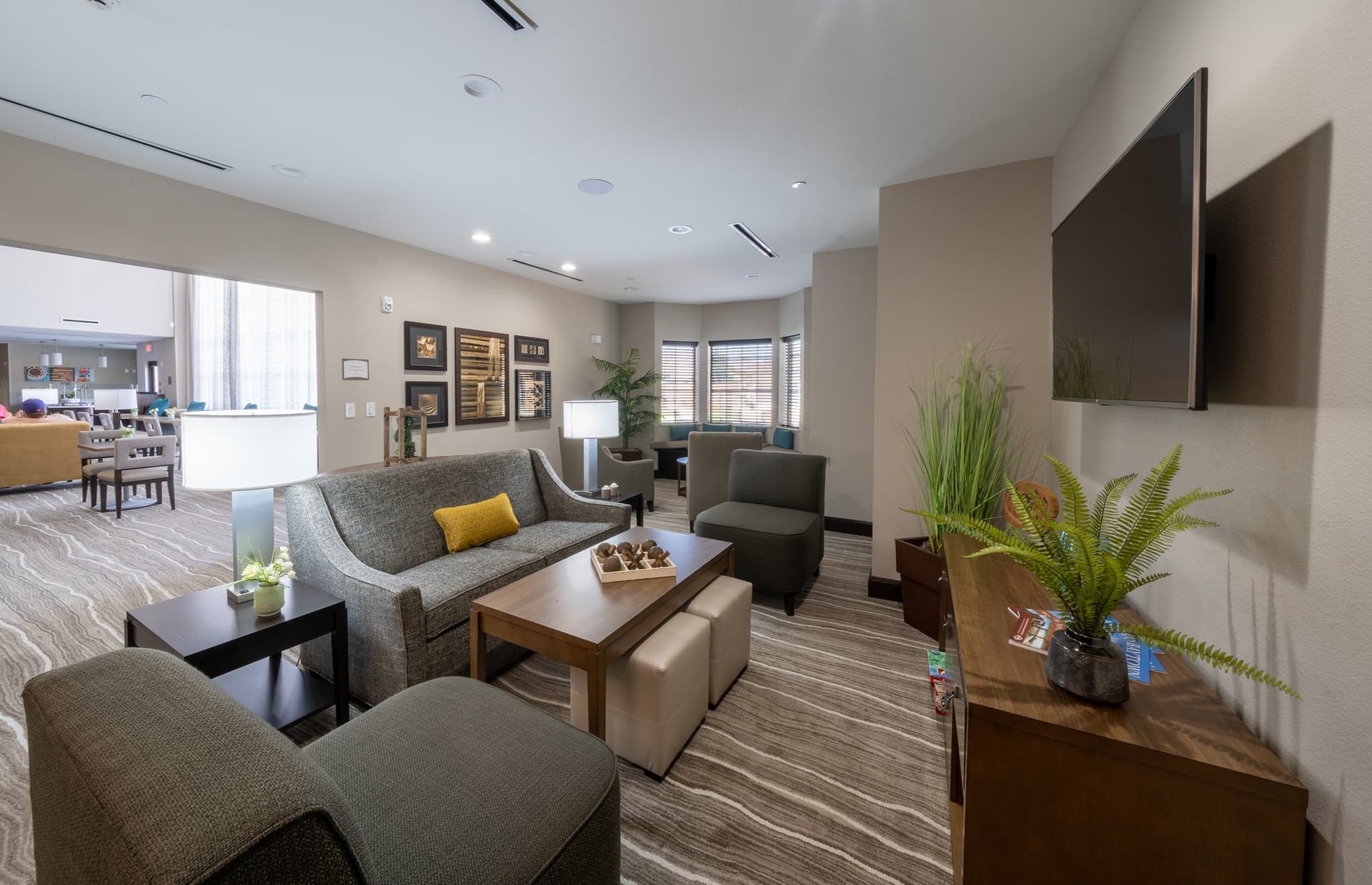 Staybridge Suites Houston NW Cypress Crossing (Re-opening August 28, 2022) ใน ฮูสตัน, TX