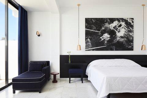 Paphos, CY 的 Almyra