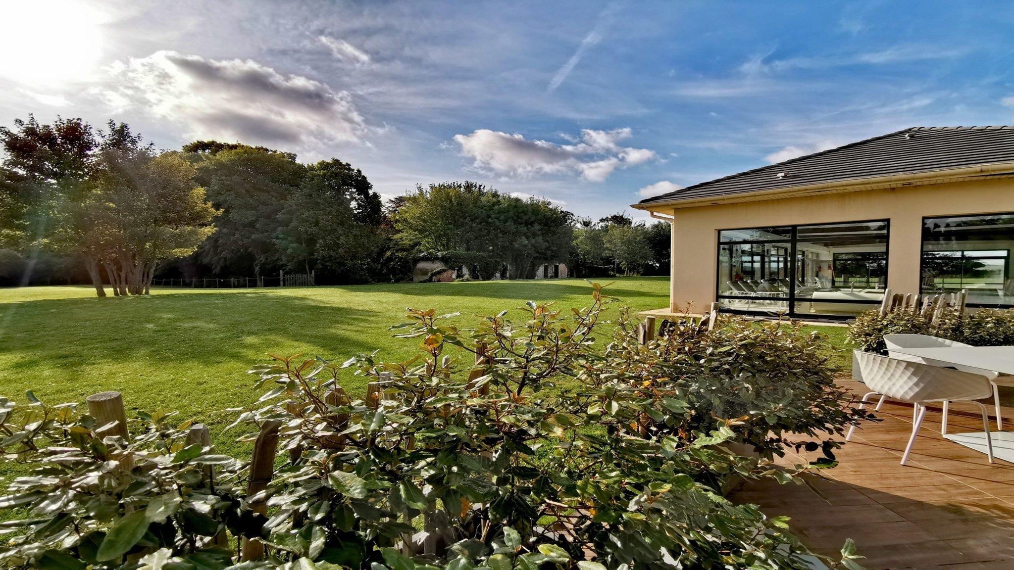 Holiday Inn Calais-Coquelles image