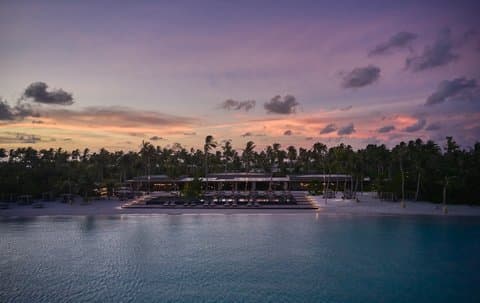 Patina Maldives, Fari Islands ใน Male, MV