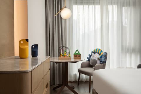 voco Nanjing Oriental Pearl в Нанкин, CN
