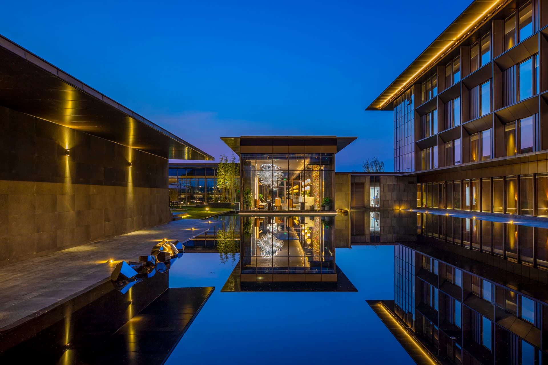 Hotel Indigo Suzhou Yangcheng Lake в Сучжоу, CN
