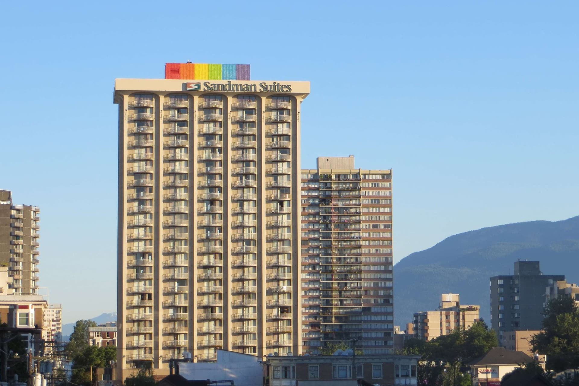 Sandman Suites Vancouver Davie Street в Vancouver, BC