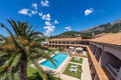 Le Val Hotel ใน Toulon, FR