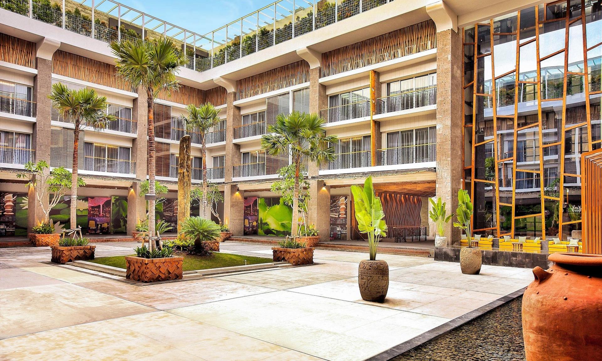 TS Suites Seminyak Bali ใน Bali, ID