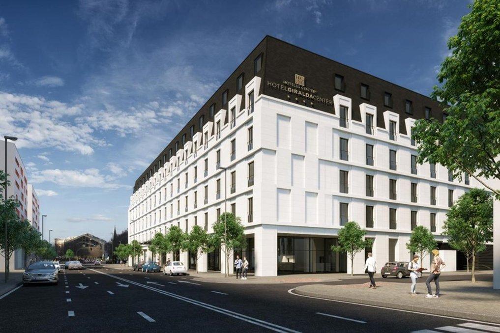 Hotel Giralda Center в Seville, ES