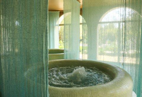 Chateau de Brindos, Anglet, FR