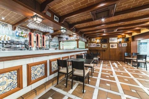 Torreluz Centro Hotel в Almeria, ES