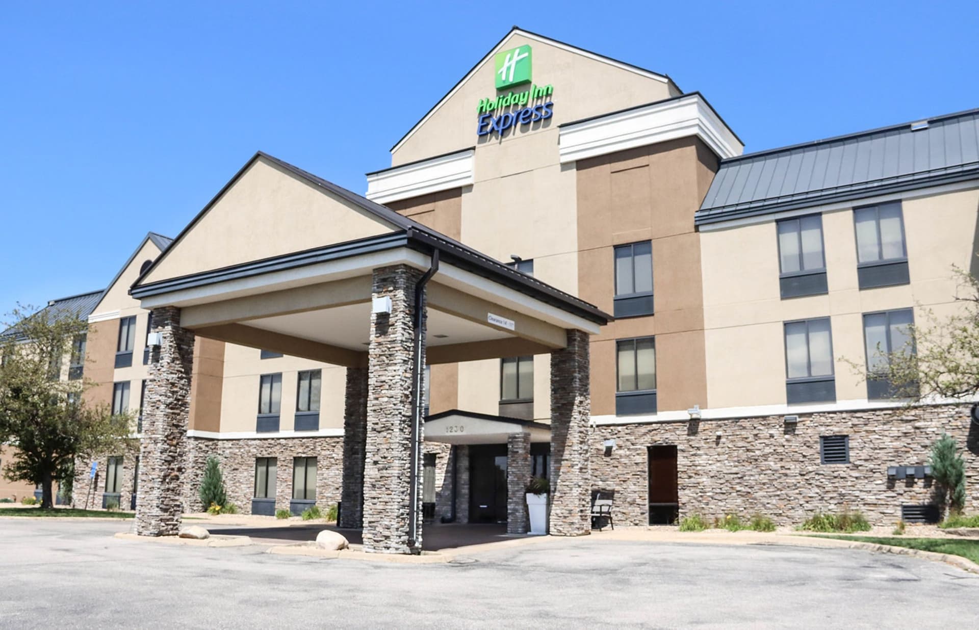 Holiday Inn Express Cedar Rapids (Collins Rd) ใน ซีดาร์แรพิดส์, IA