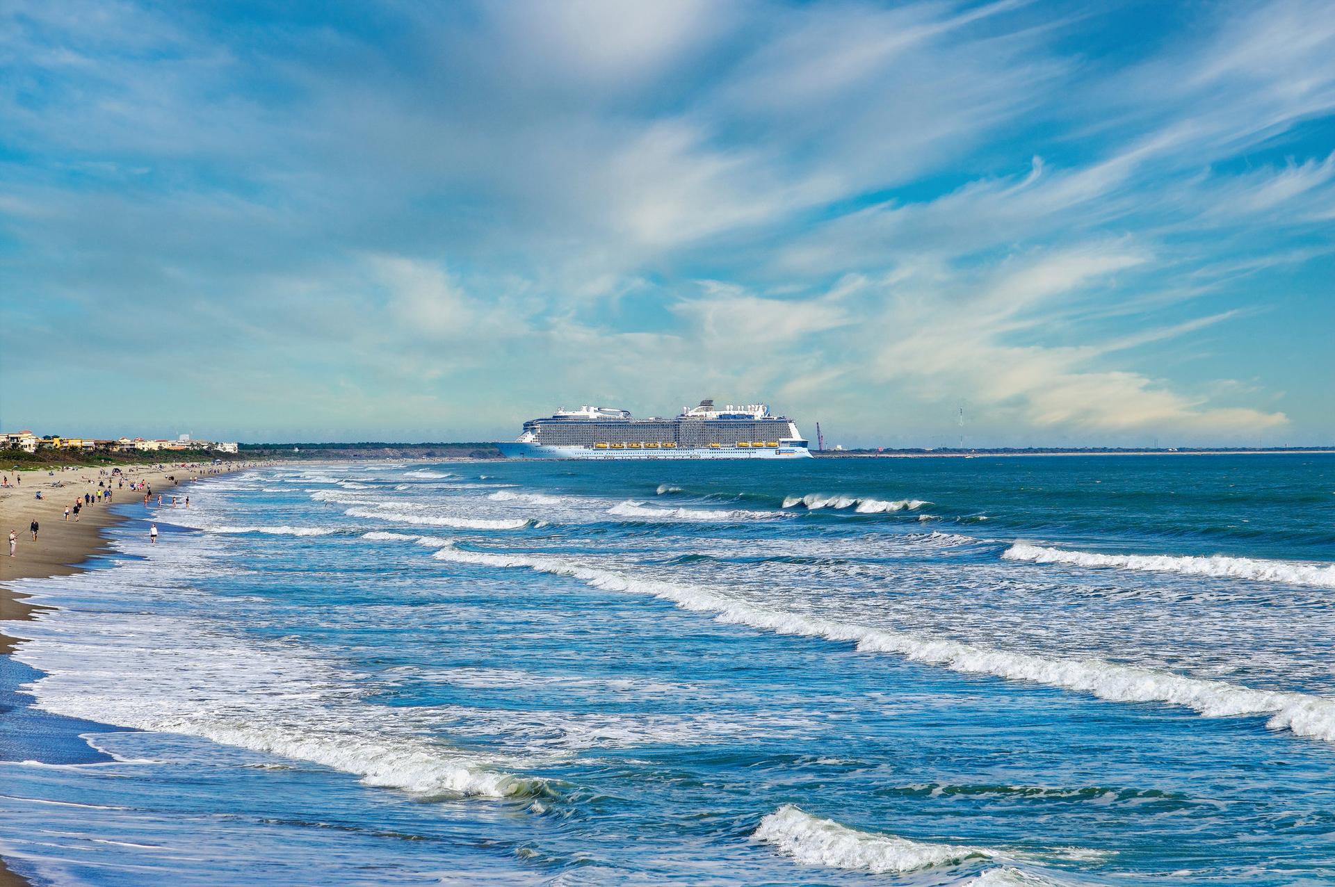 Holiday Inn Express Cape Canaveral в Мыс Канаверал, FL
