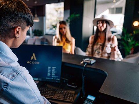 Msida, MT 的 Aparthotel Adagio Malta Central