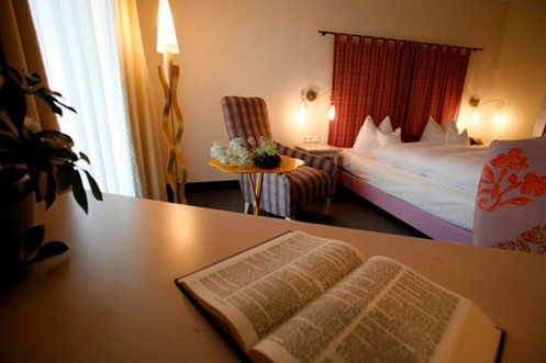 รูปสถานที่จัดงาน