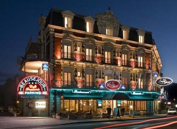 รูปสถานที่จัดงาน