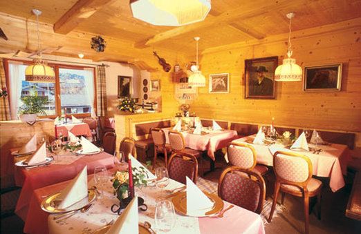 รูปสถานที่จัดงาน