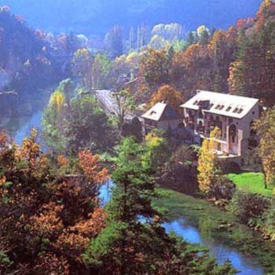 รูปสถานที่จัดงาน