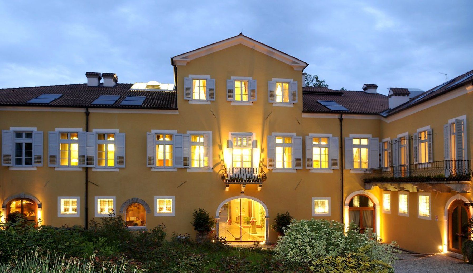 รูปสถานที่จัดงาน