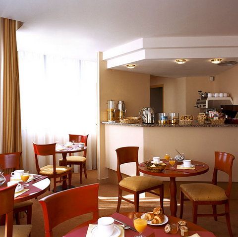 รูปสถานที่จัดงาน