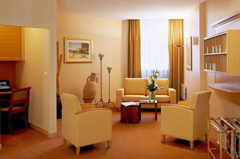 รูปสถานที่จัดงาน