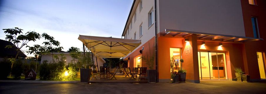 รูปสถานที่จัดงาน