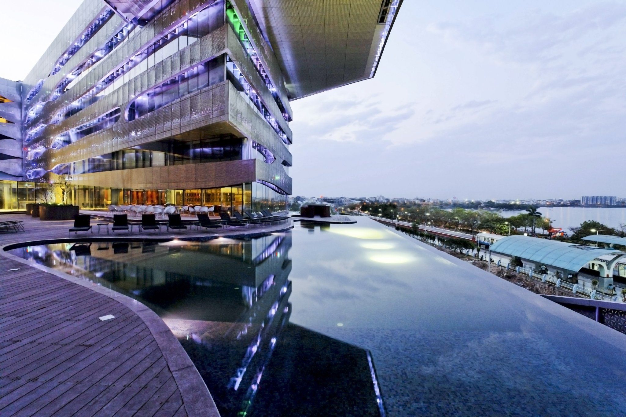 รูปสถานที่จัดงาน