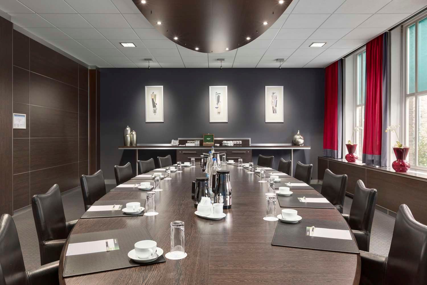 รูปสถานที่จัดงาน