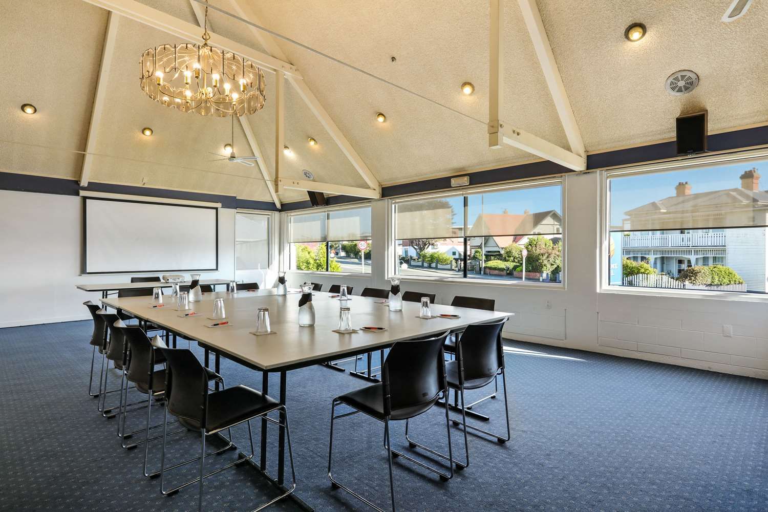 รูปสถานที่จัดงาน