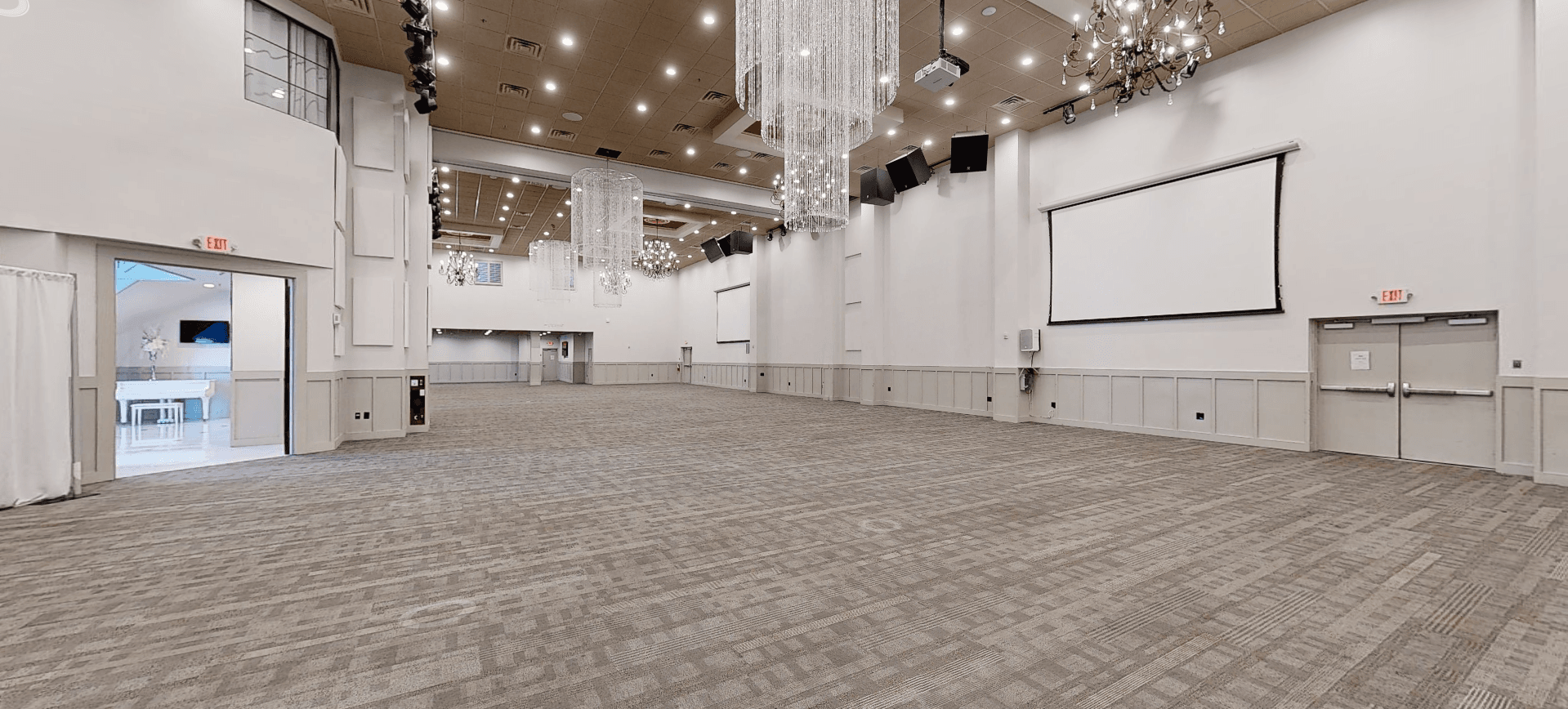 รูปสถานที่จัดงาน