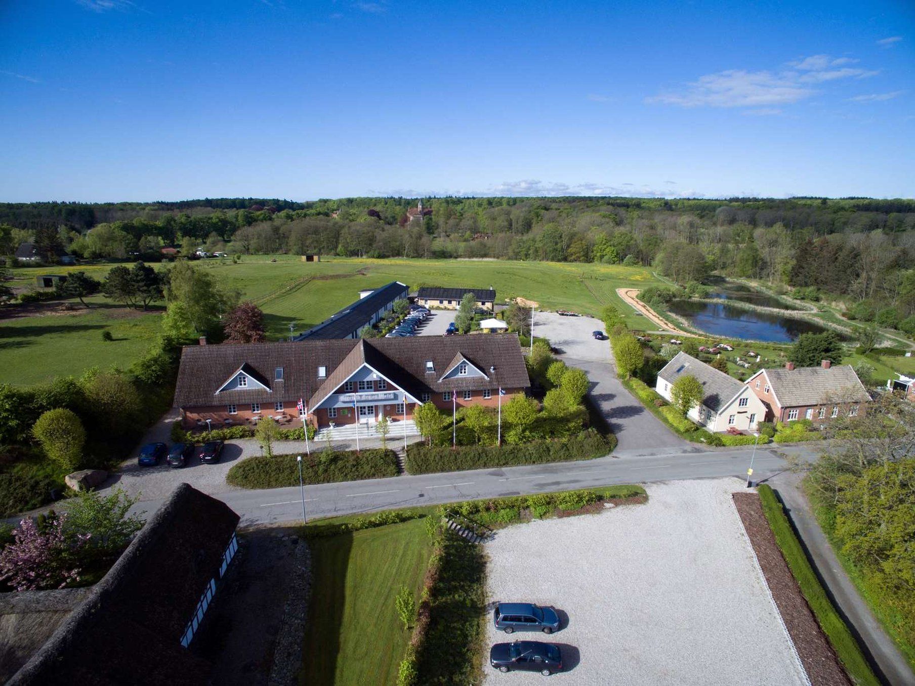 รูปสถานที่จัดงาน