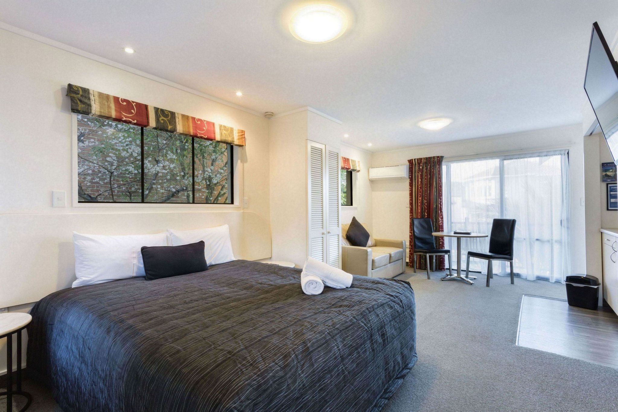 รูปสถานที่จัดงาน