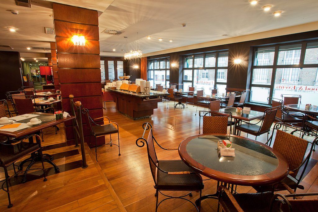 รูปสถานที่จัดงาน