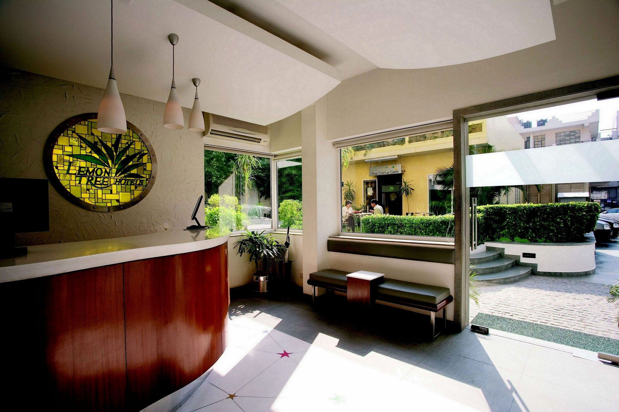 รูปสถานที่จัดงาน