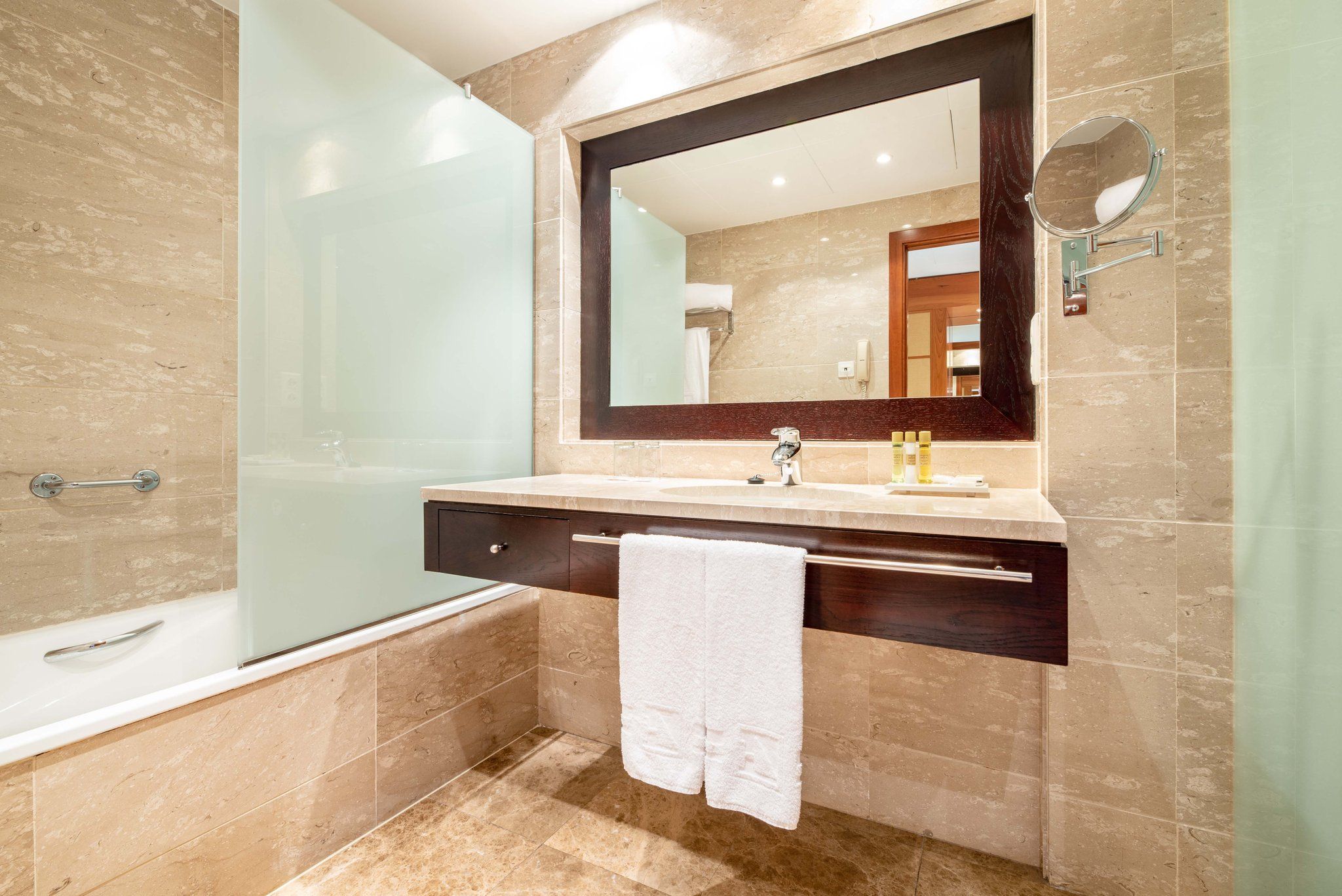 รูปสถานที่จัดงาน