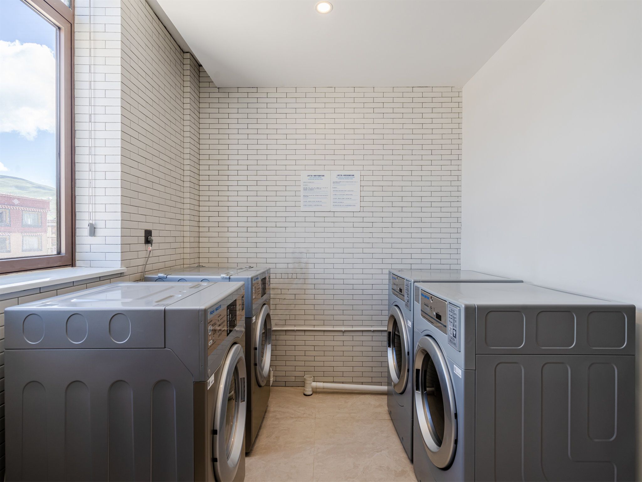 รูปสถานที่จัดงาน