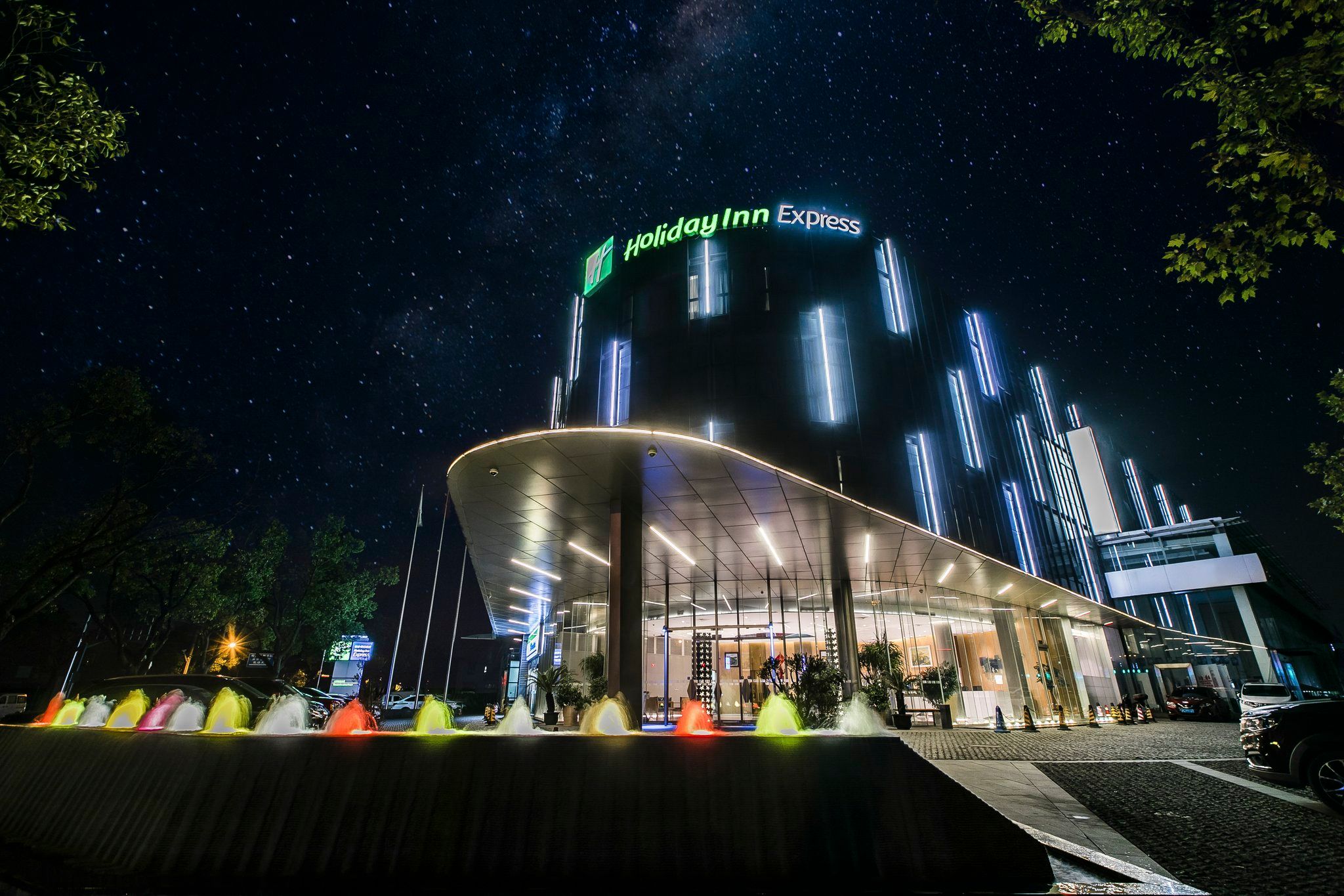 รูปสถานที่จัดงาน