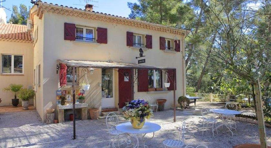 รูปสถานที่จัดงาน