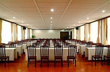 รูปสถานที่จัดงาน