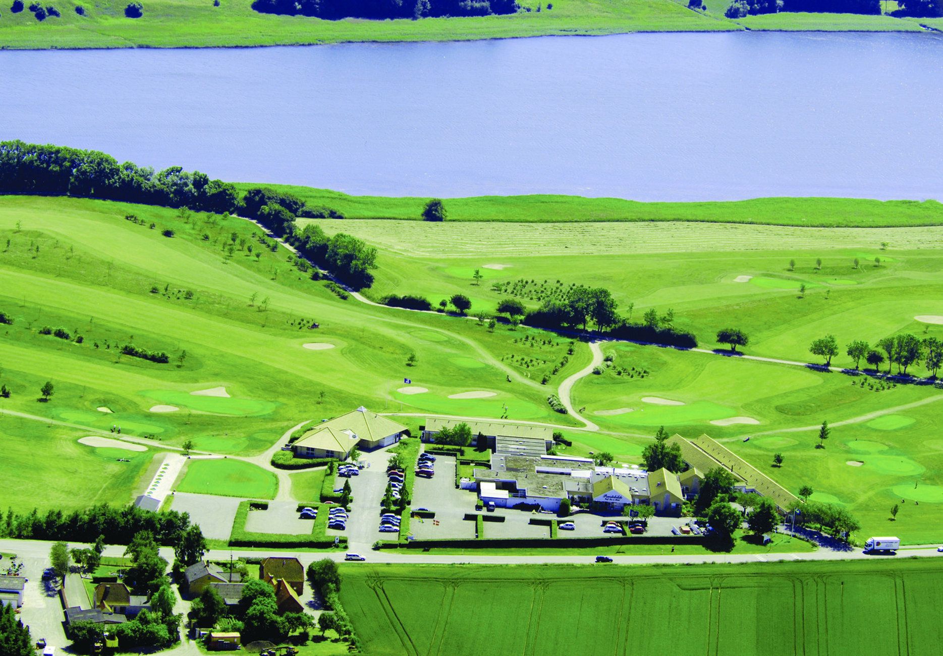 รูปสถานที่จัดงาน