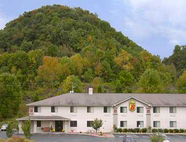 Super 8 by Wyndham Lebanon i Lebanon, VA