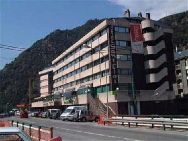 Hotel Sant Eloi en Sant Julia De Loria, AD