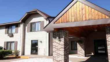 Magnuson Hotel Country Inn in Is aan het pellen, MI