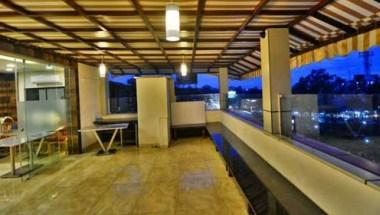 Hotel Golden Treat in Indore, IN