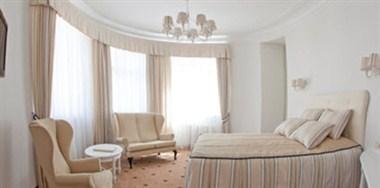 Radi Un Draugi в Riga, LV