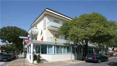 Albergo Nuova Flavia a Lignano Sabbiadoro, IT