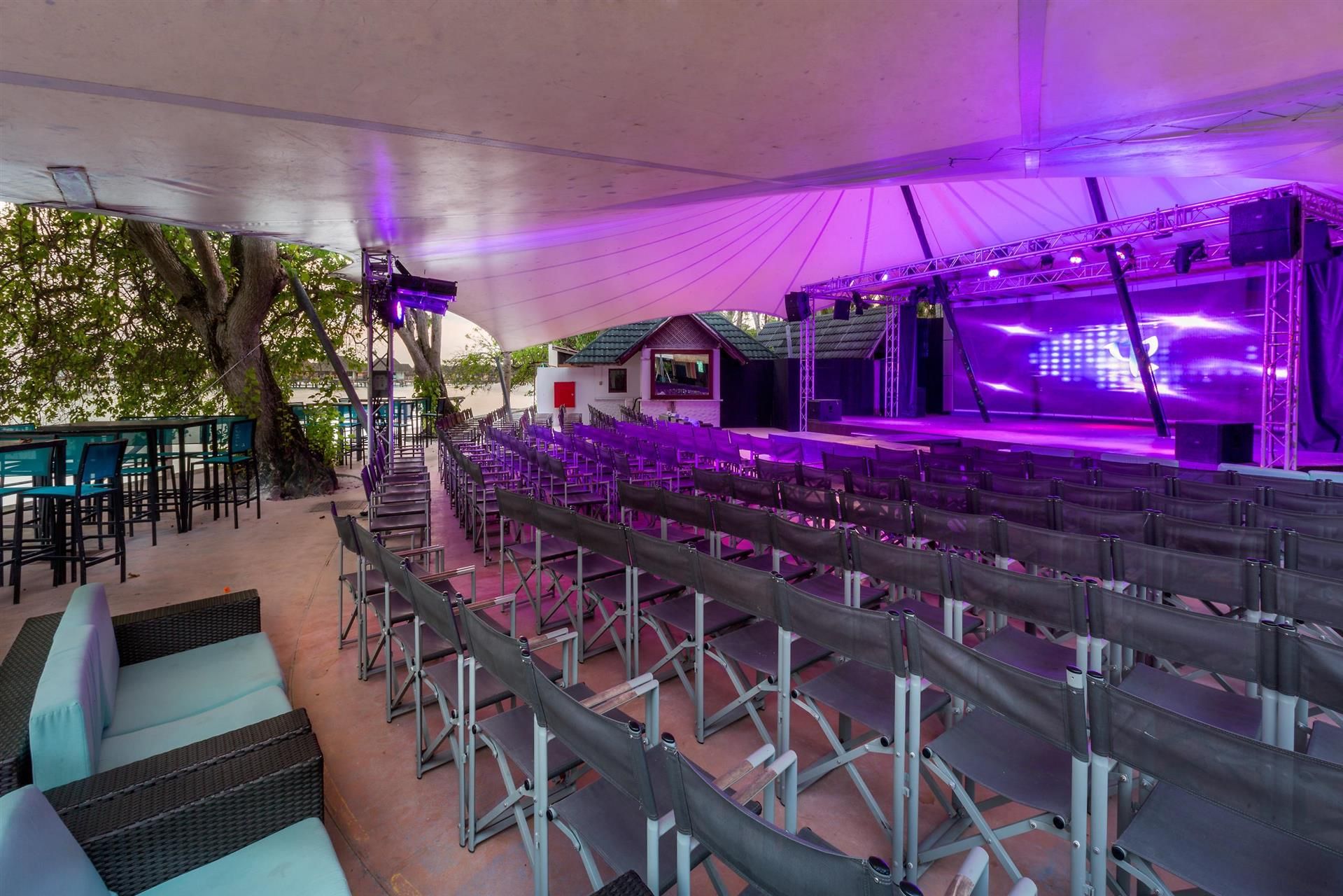 รูปสถานที่จัดงาน