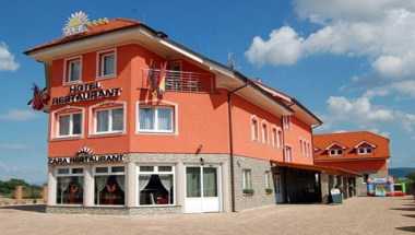 Hotel & Restaurant Zara i Topolcany, SK