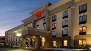 Hampton Inn Haverhill image