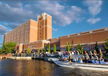 Revolutionary Valley Regional Tourism Council a Lowell, MA