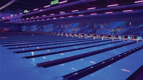 Bowlero Brooklyn Park