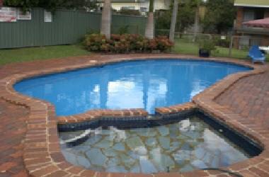 Whiteoaks Motel & Lodges in Southern Queensland Country, AU