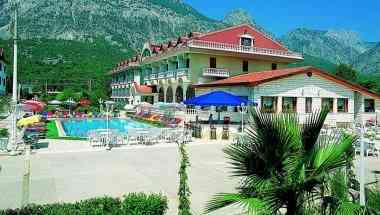 Larissa Mare Beach in Kemer, TR